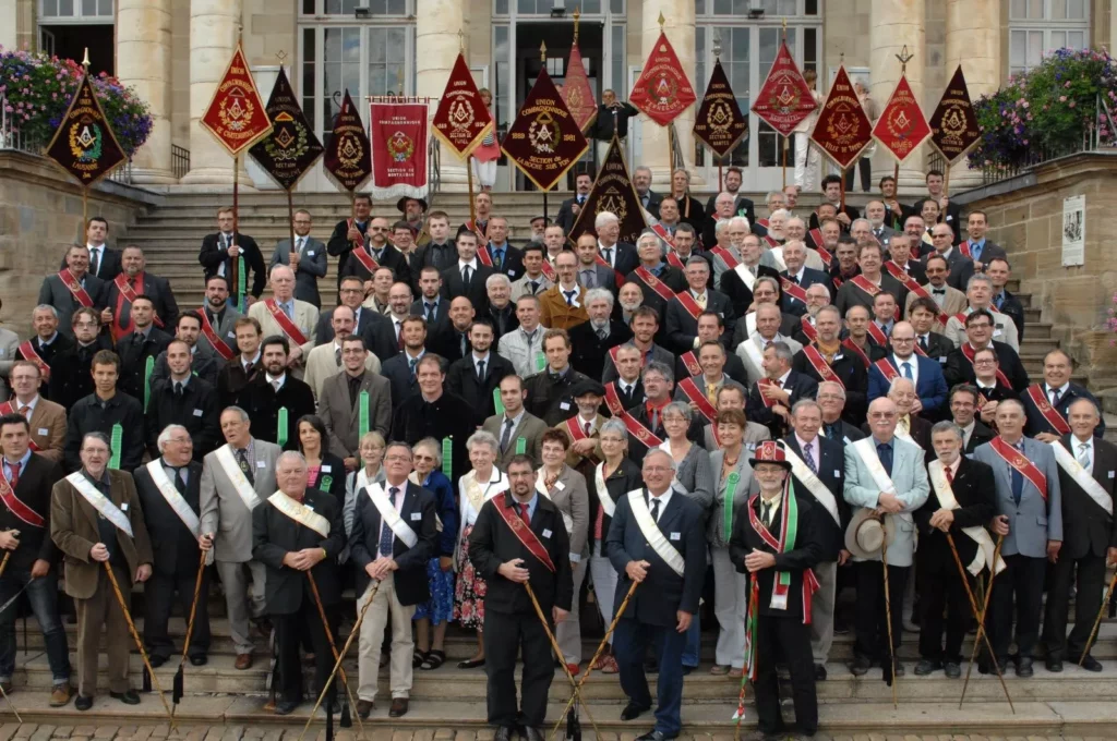 Les compagnons de l'Union Compagnonnique